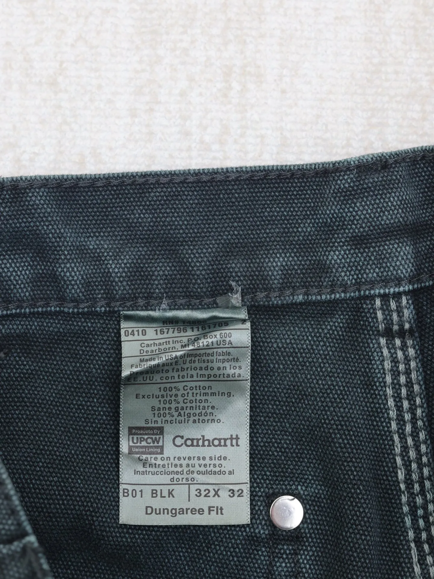 🅿️560 Come Heart*/Cro Heart Ch Starry Sky Cross Genuine Leather Patch Work Jeans. The washing process uses a combination of multiple processes such as heavy fermentation, washing and frying, spraying with horse and so on. Genuine leather patches, straight hem design, frayed feet, and accessories and hardware all customized in matching colors to achieve perfect consistency.  Size: 31/32/33/34